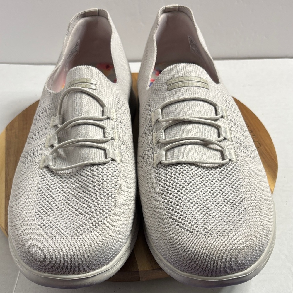 Skechers GO Step Lite Washable Slip-Ons True Joy Natural Sz 10 VGUC Flaw Spot